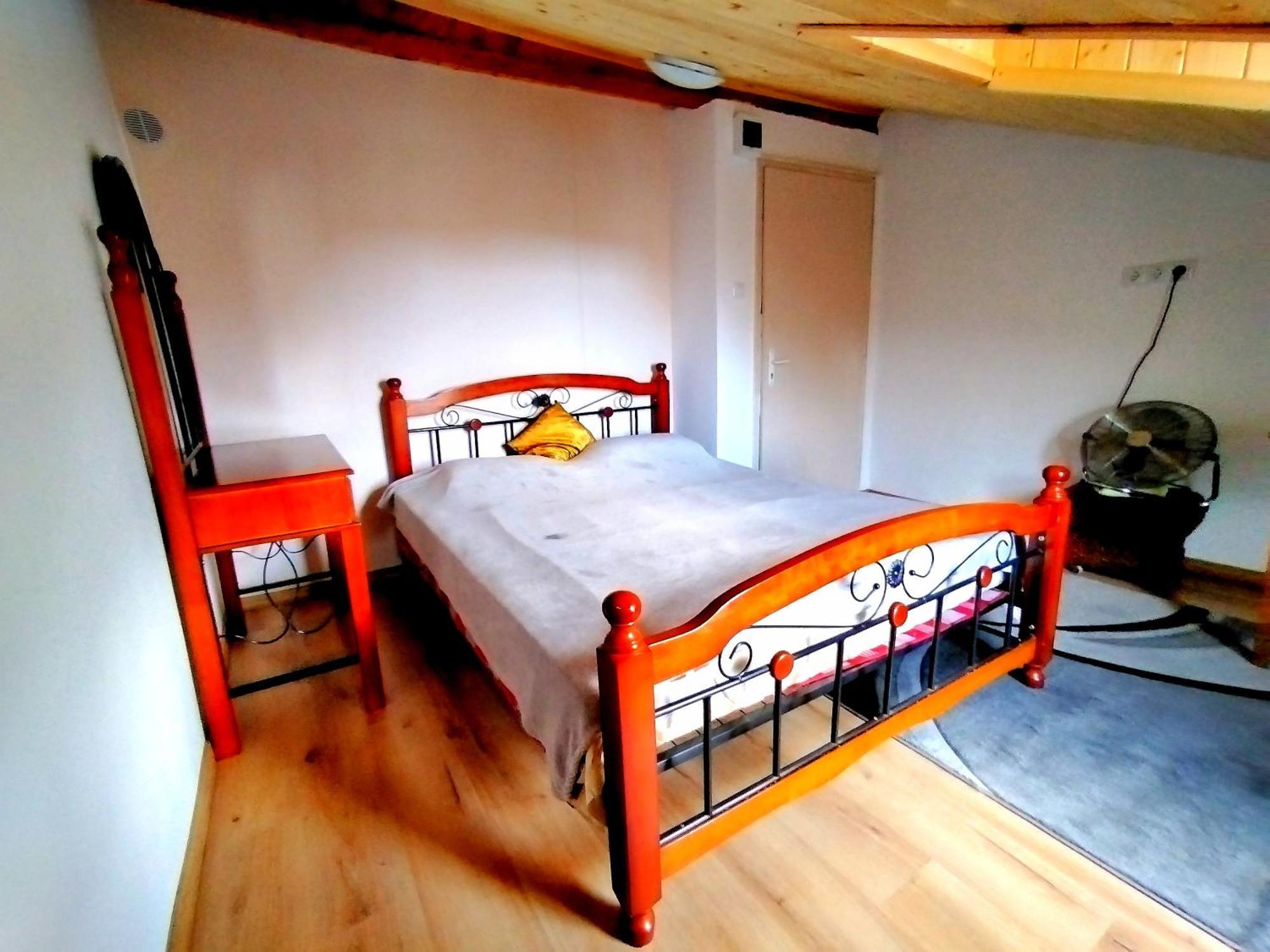 Apartamento In The Heart Of Varna Exterior foto